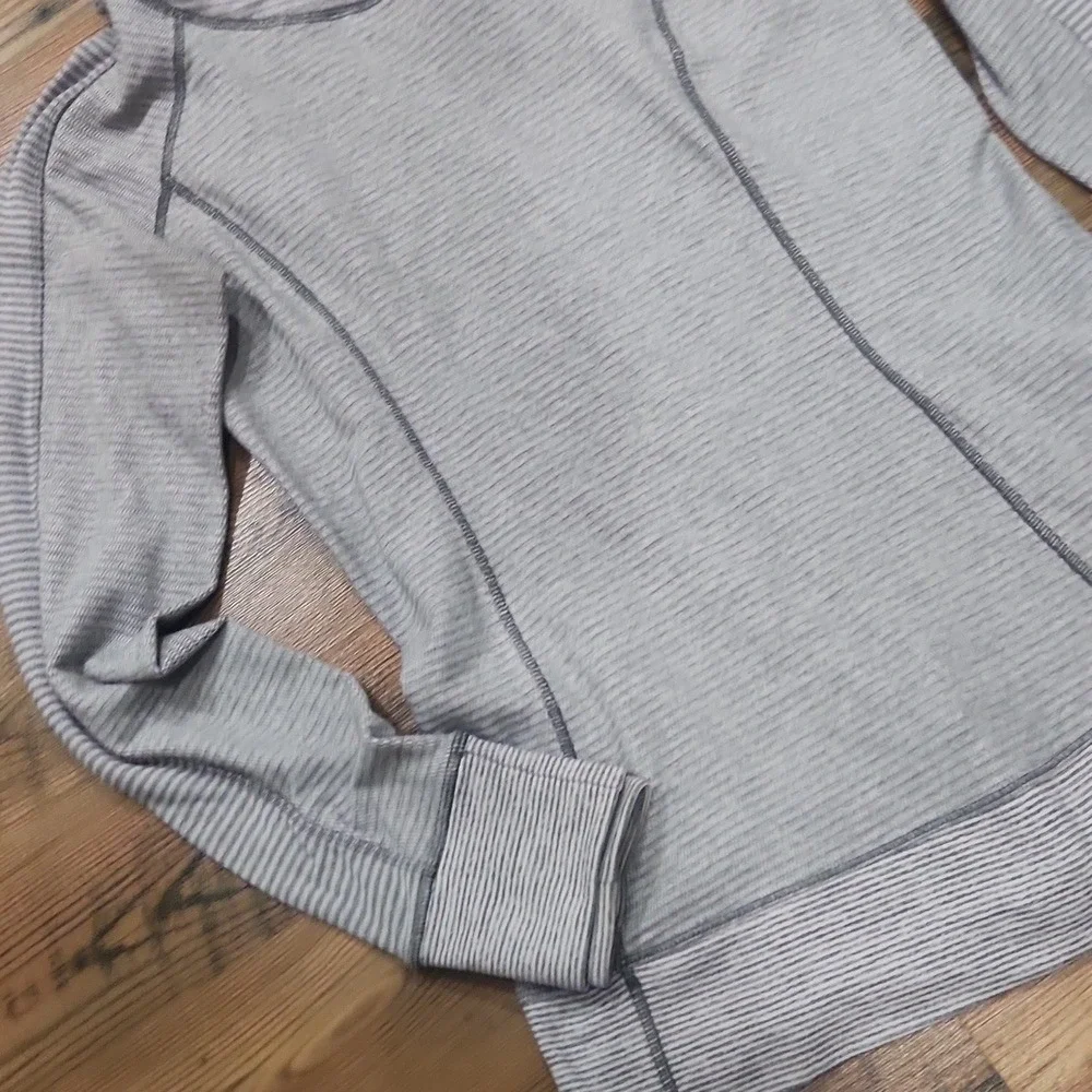 Lululemon Think Fast Run Hoodie Checker White Heathered Gray Slate Stripe Size 8